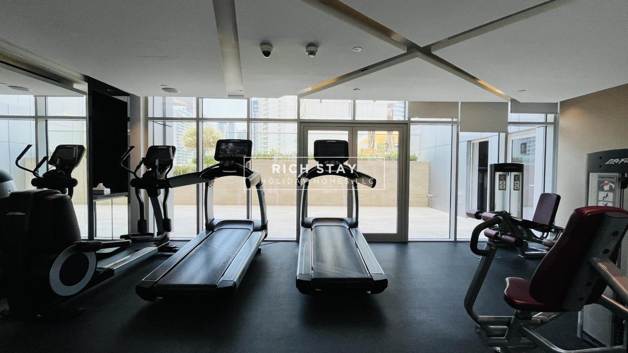 Apartment Modern Loft In Damac Majestine,business Bay *